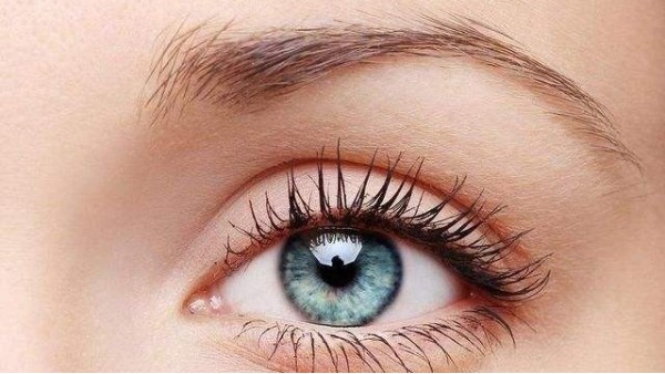 生活中都有哪些东西对眼睛伤害大